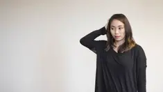 Pevoli cantik, Berllian Marsheilla, ketika bersiap menjalani sesi foto bersama Bola.com. (Bola.com/Vitalis Yogi Trisna)