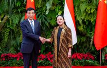Puan Terima Kunjungan Ketua MPR Tiongkok, Singgung Banjir dan Longsor yang Landa RI