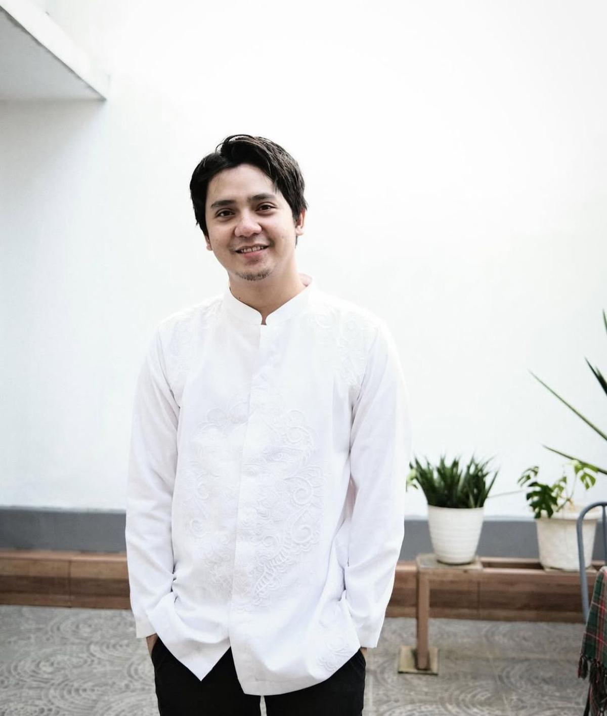 Profil Arbani Yasiz, Perjalanan Karier dari Model hingga Aktor Layar Lebar
