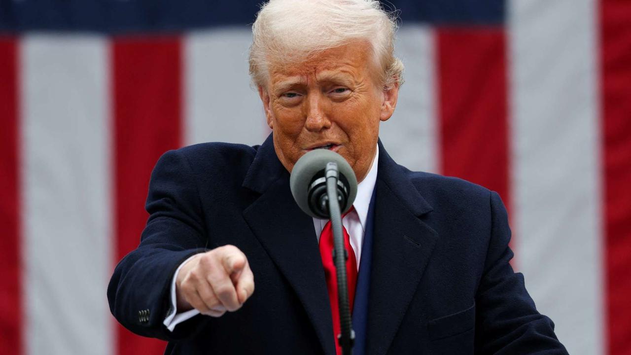 Donald Trump ungkap daftar negara kena tarif timbal balik AS, ada Indonesia!