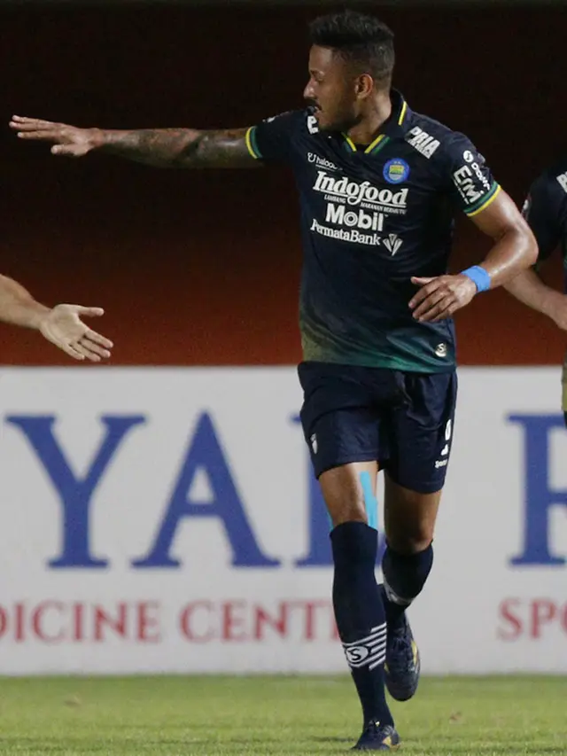 Perayaan Gol Pemain Persib Bandung