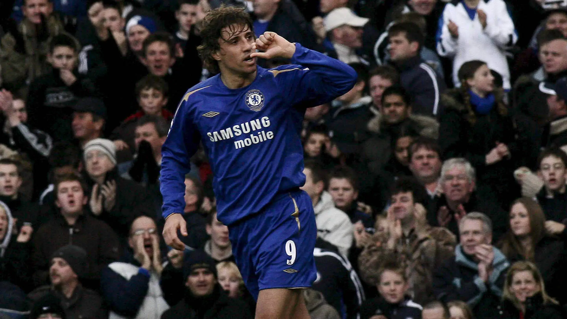 Hernan Crespo. (EPA/Hugo Philpott)