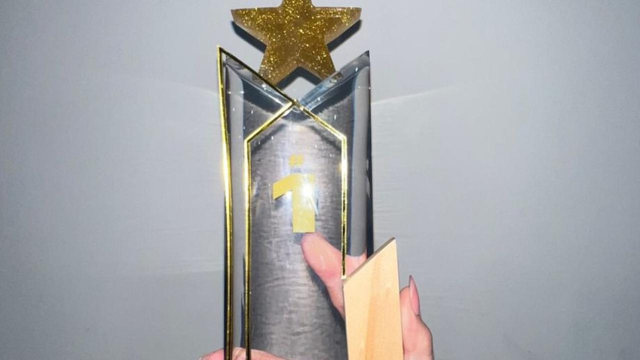 7 Potret Feni JKT48 Jadi Juara di Senbatsu Sousenkyo 2024, Perjuangan dan Dukungan Fans