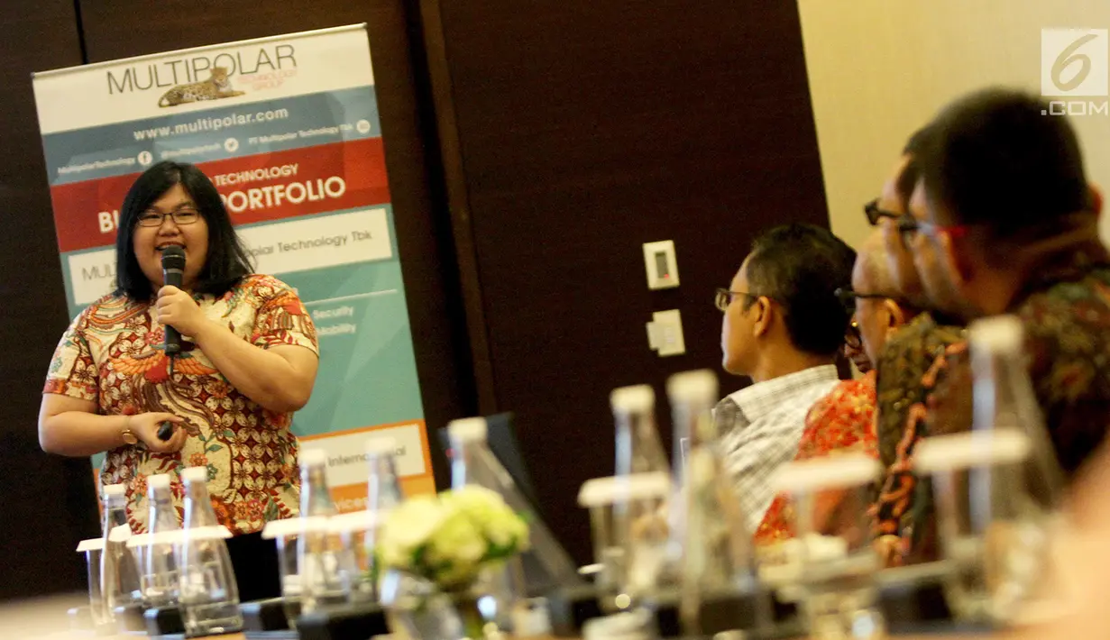 Compliance & Presales Section Head PT Multipolar Technology Tbk Cindy Wiana menjelaskan metode penerapan PSAK 71 Jakarta (23/7). Kehadiran VisionIFRS untuk mempermudah menerapkan PSAK 71 bagi lembaga keuangan pelaporan ke BI. (Liputan6.com/HO/Palar)