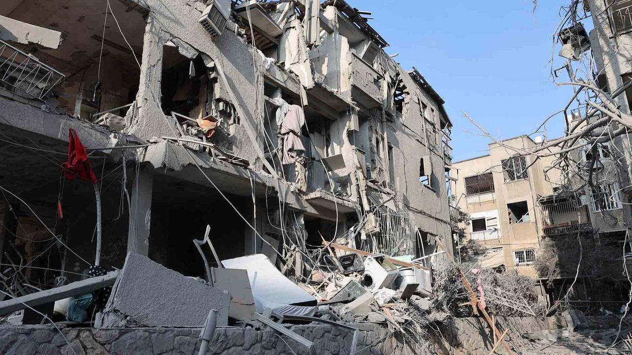 FOTO: Seperti di Kota Gaza, Begini Kondisi di Kota Rahmat Gan Israel Yang Hancur Lebur Dirudal Iran