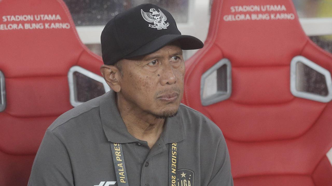 FOTO: Hujan Gol di SUGBK: Oxford United Libas Indonesia All Star 3-6 di  Laga Perdana Piala Presiden 2025