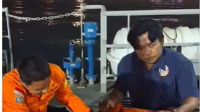 Ini Penampakan Pelampung dan Buoy Ditemukan Kapal TNI di Selat Sunda