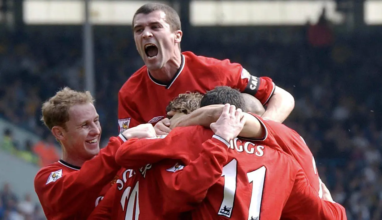 Selama 13 musim berkarier di Old Trafford, total 17 gelar sukses disumbangkan untuk The Red Devils, mulai dari juara Premier League, Piala FA, Liga Champions hingga Piala Intercontinental. (AFP/Paul Barker)