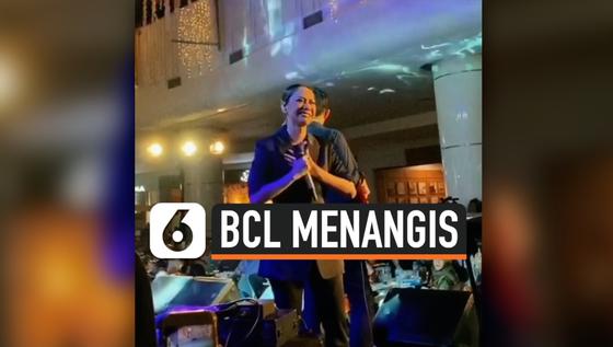 VIDEO: BCL Menangis saat Tampil Perdana di Panggung, Teringat Ashraf Sinclair
