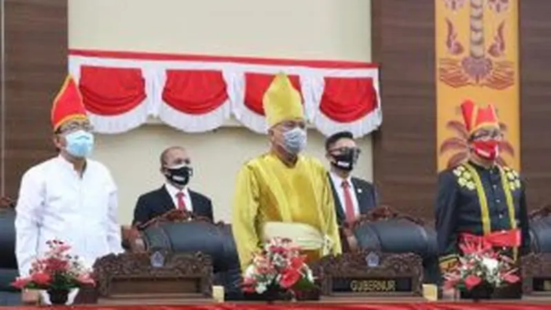 Gubernur Sulut Olly Dondokambey memberikan sambutan saat HUT ke-56 Provinsi Sulut.