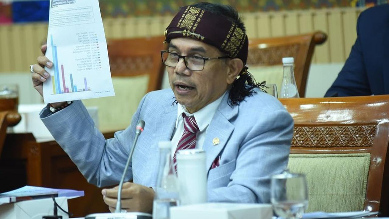 VIDEO: Panas Komisi III! Hinca Demokrat Telak Sindir Polisi: Tak Serius Urus Manusianya!