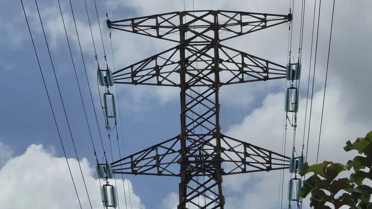 Tower SUTT 150 kV Karet Lama-Angke selesai dilakukan perbaikan