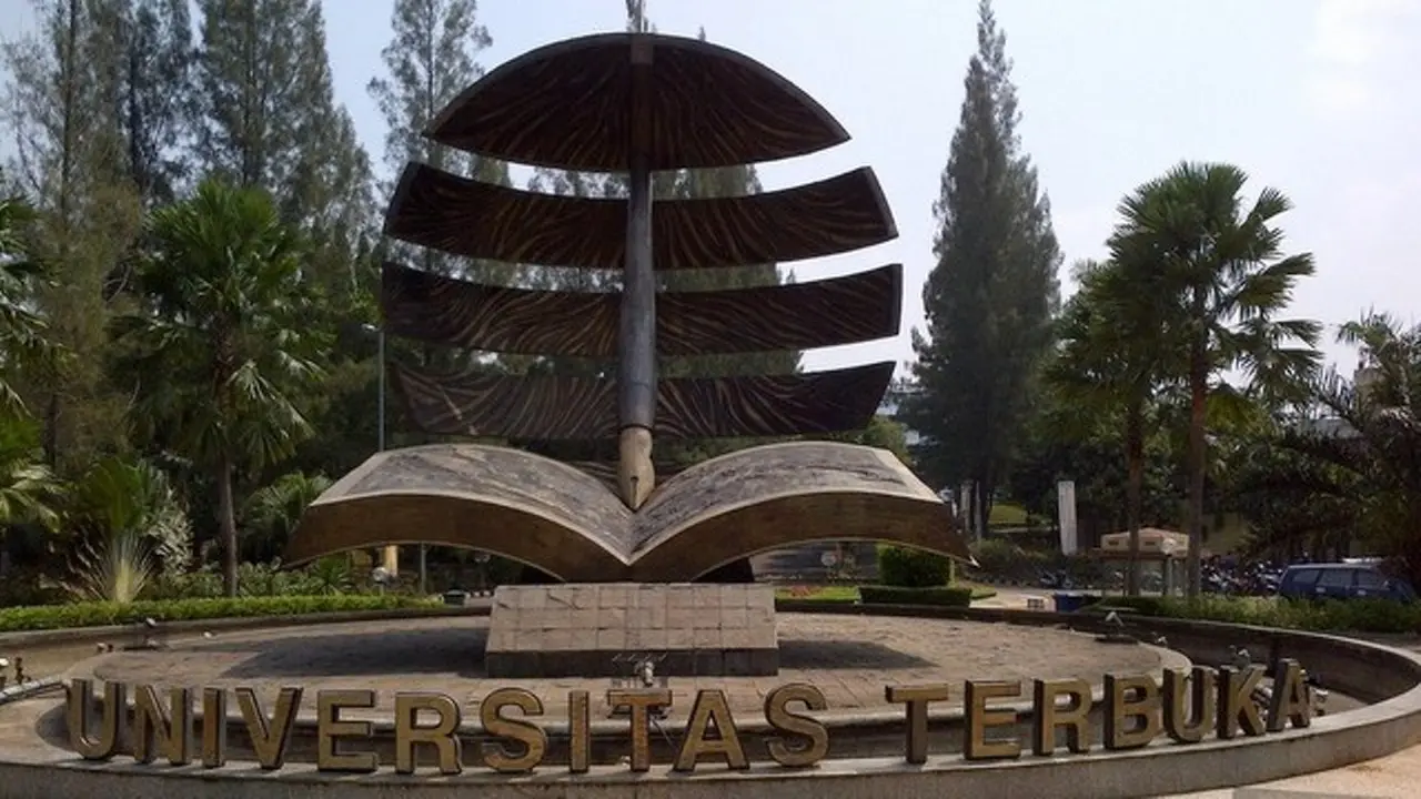 Keberadaan UT Jadi Solusi Buat Kamu yang Sibuk Kerja