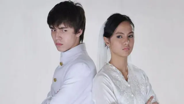 Stefan William Melakoni Adegan Pernikahan