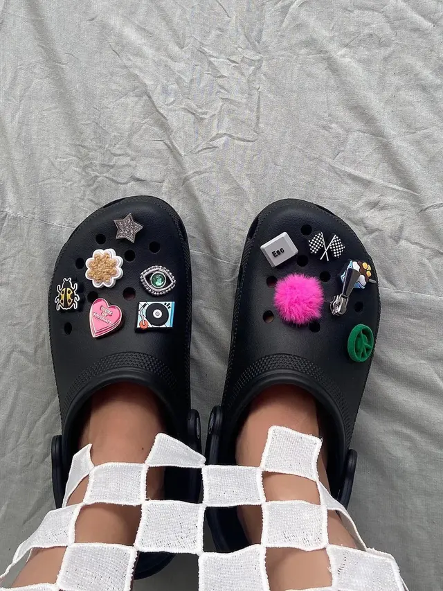 Kustomisasi dan Pesona Jibbitz