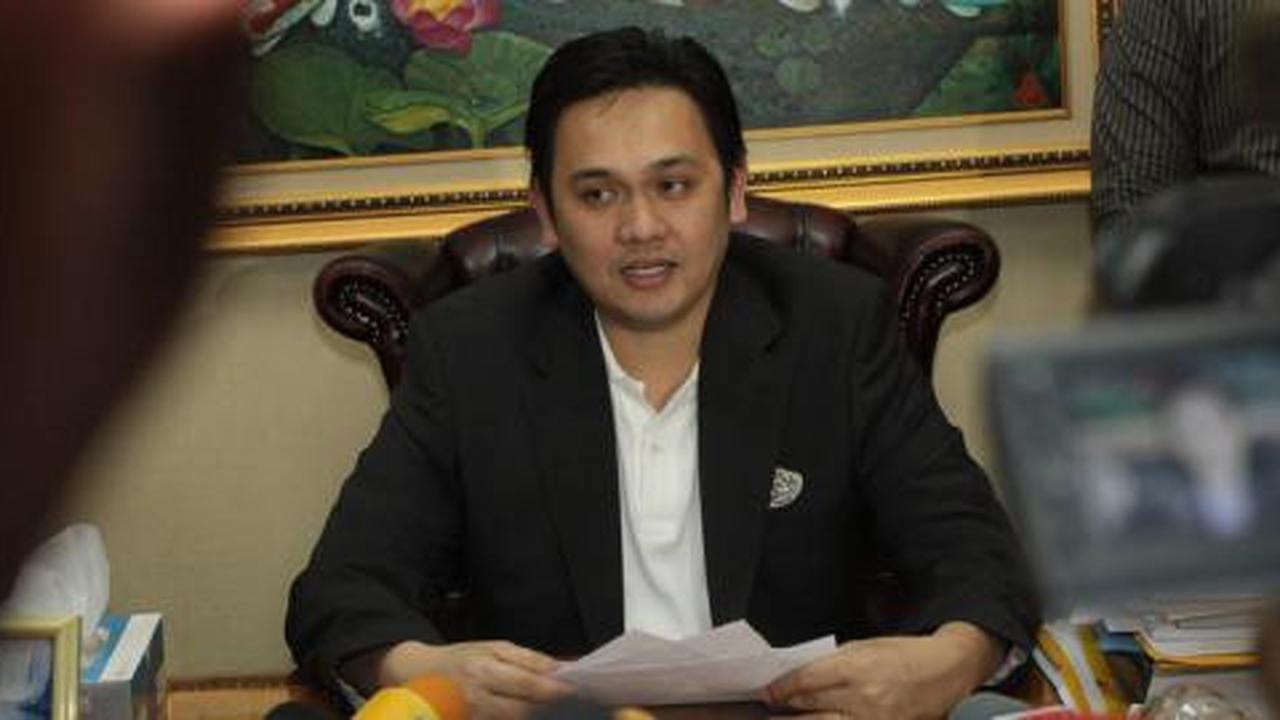 Soal uang damai, Farhat Abbas sebut Anton Medan cerewet