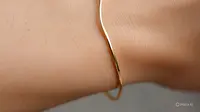 8 Model Gelang Emas Tipis Simple Cocok Hadiah, Elegan dan Tak Lekang Waktu