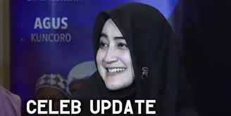 Umi Pipik ikut berperan sebagai ibu dari anak yang hafiz Alquran  di dalam film ‘Surga Menanti’.