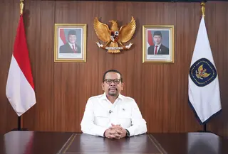 Kepala Badan Komunikasi Pemerintah (Bakom), Muhammad Qodari, menuturkan bahwa Prabowo telah mengingatkan seluruh aparatur negara untuk terus melakukan introspeksi dan membenahi diri, baik di lingkungan birokrasi pemerintahan, TNI, Polri, maupun Kejaksaan.