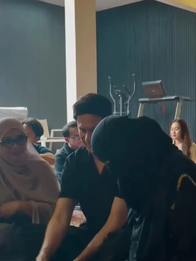 Potret Halaman Belakang Rumah Umi Pipik Saat Buka Bersama (Instagram _ummi_pipik_)