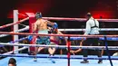 Bobby Saputra berhasil menjatuhkan Onadio Leonardo dalam laga Superstar Knockout Vol . 2 di Jakarta International Velodrome, Rawamangun, Jakarta Timur, Sabtu (7/12/2024).