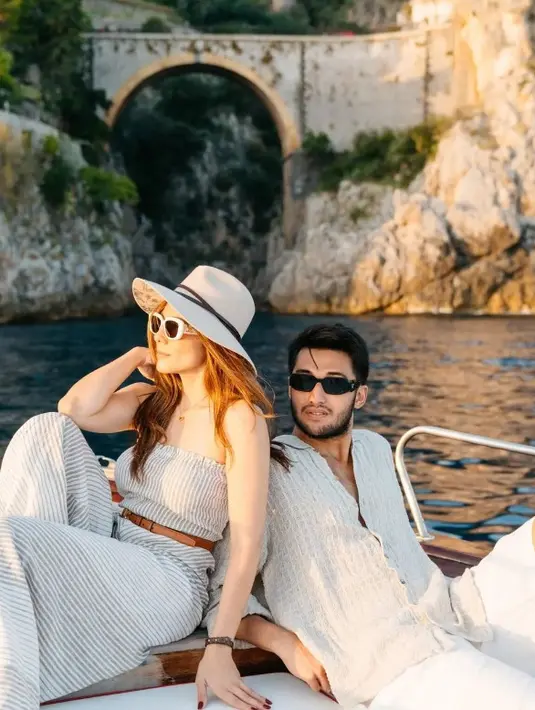 Wulan Guritno liburan bersama Sabda Ahessa di Italia [Instagram/wulanguritno]