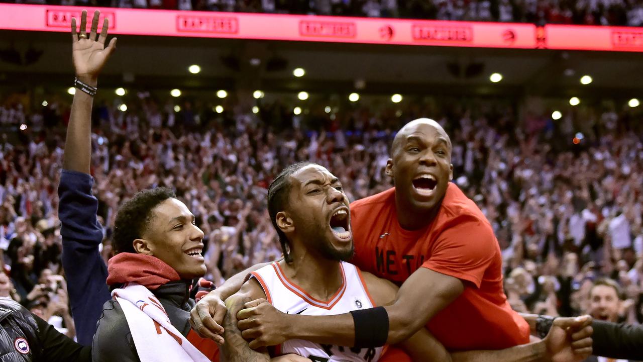 Buzzer Beater Leonard Loloskan Raptors ke Final Wilayah Timur NBA