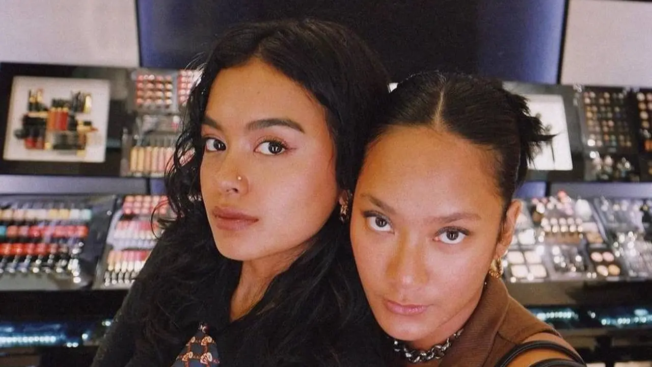 Eva dan Tara