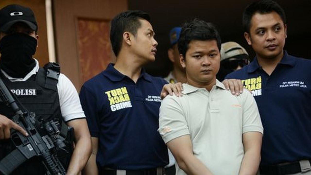 Polisi minta Kemenkominfo tutup akses video pembuatan bom