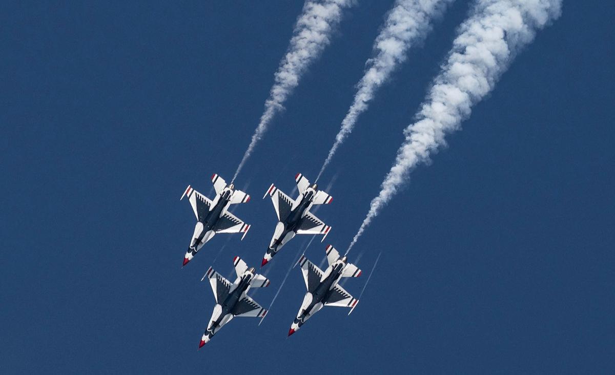 FOTO: Aksi Thunderbirds AU AS Hibur Penonton di Langit Maryland