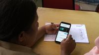 Quipper dan Indosat Ooredoo Hutchison (IOH) memberikan akses bimbel online untuk anak-anak korban gempa Cianjur. Dok: Quipper