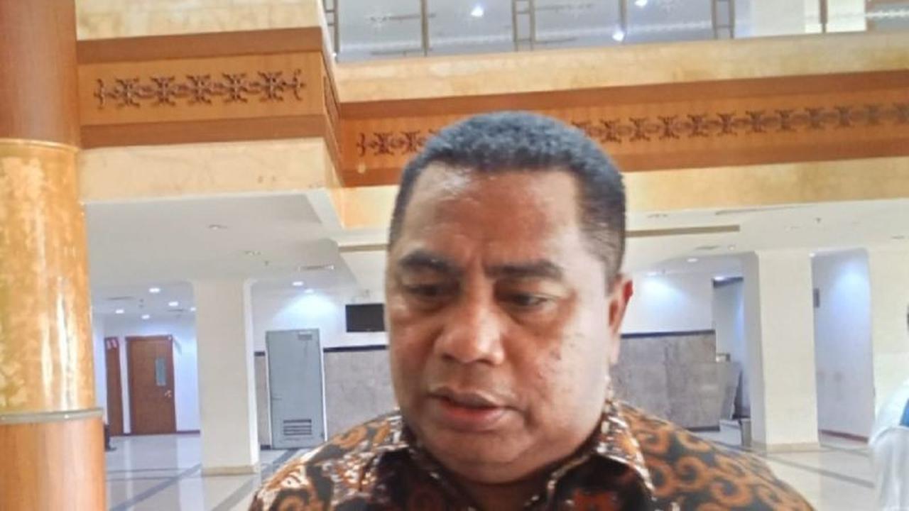 DPRD Maluku Dukung Penuh Program Polisi Mengajar untuk Tingkatkan Kesadaran Hukum Pelajar