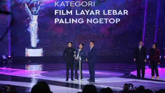 [Fimela] Daftar Pemenang SCTV Awards 2018 -Dilan 1990