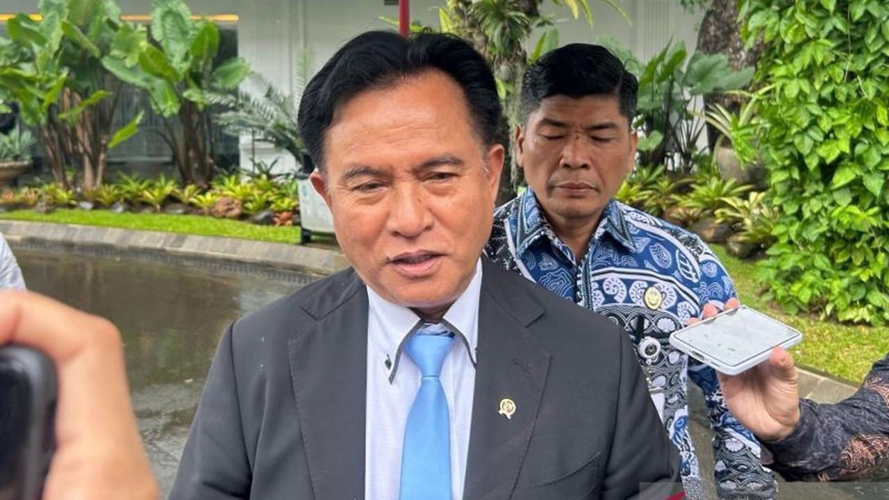 Menteri Yuzril Hadiri Pelantikan Hakim MK Baru di Istana, Bersama Pejabat Tinggi Lainnya