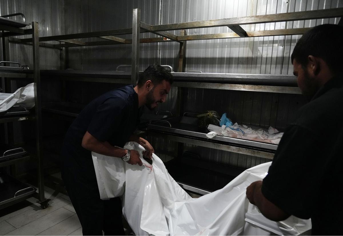 FOTO: Gencatan Senjata Terancam Runtuh, Serangan Israel di Gaza Renggut Nyawa 33 Warga Palestina
