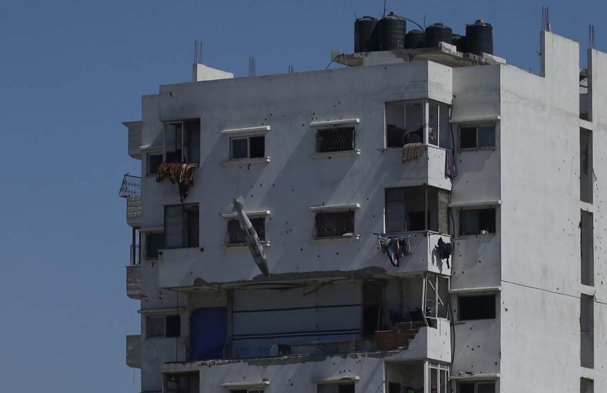 FOTO: Detik-detik Rudal Israel Hantam Gedung Bertingkat di Gaza, Warga Tetap Bertahan di Tengah Gempuran