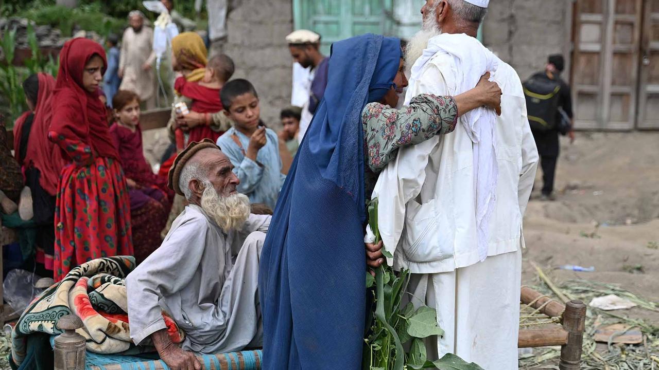 FOTO: Korban Gempa Afghanistan Timur Tembus 1.124 Jiwa, Ribuan Rumah Hancur