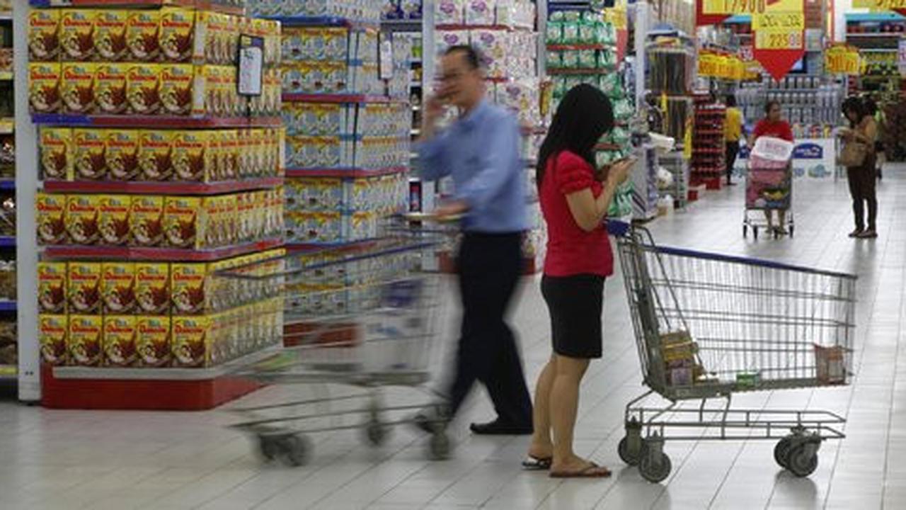 Saat nilai tukar Rp 15.000/USD, pengusaha akan naikkan harga makanan