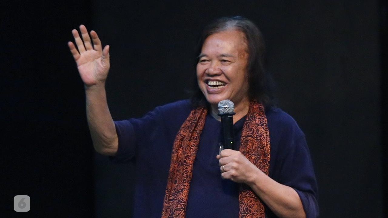 [Bintang] Arswendo Atmowiloto