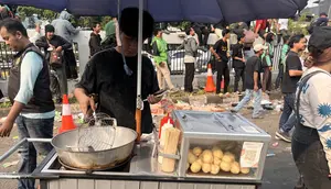 Cerita Pedagang di Demo DPR: Diskon Demi Rakyat hingga Rugi Akibat Sinyal Hilang