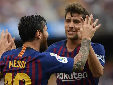 Sergi Roberto merupakan pemain didikan akademi Barcelona. Pemain asal Spanyol itu menghabiskan seluruh kariernya sejauh ini bersama Blaugrana. Kebersamaan Roberto dengan Barcelona berakhir pada musim panas 2024. Ia harus meninggalkan klub setelah kontraknya tidak diperpanjang. (LLUIS GENE / AFP)