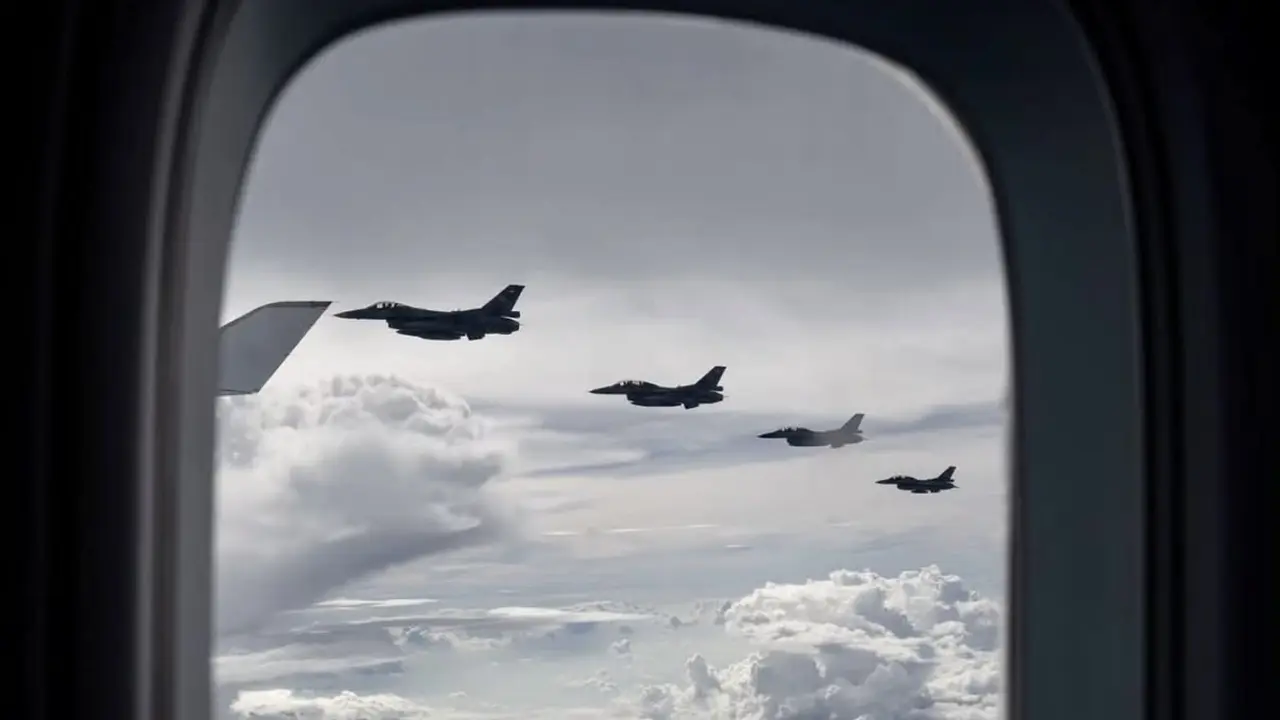10 Jet Tempur Kawal Kepulangan Raja Yordania Abdullah II