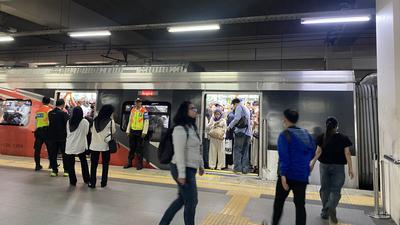 Usai Kerumunan di Palmerah–Tanah Abang, KRL Beroperasi Normal Lagi: Ini Imbauan KAI Commuter