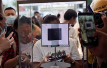 FOTO: Mewahnya Huawei Mate XT, Smartphone Lipat Tiga Pertama di Dunia yang Harganya Bikin Geleng-Geleng