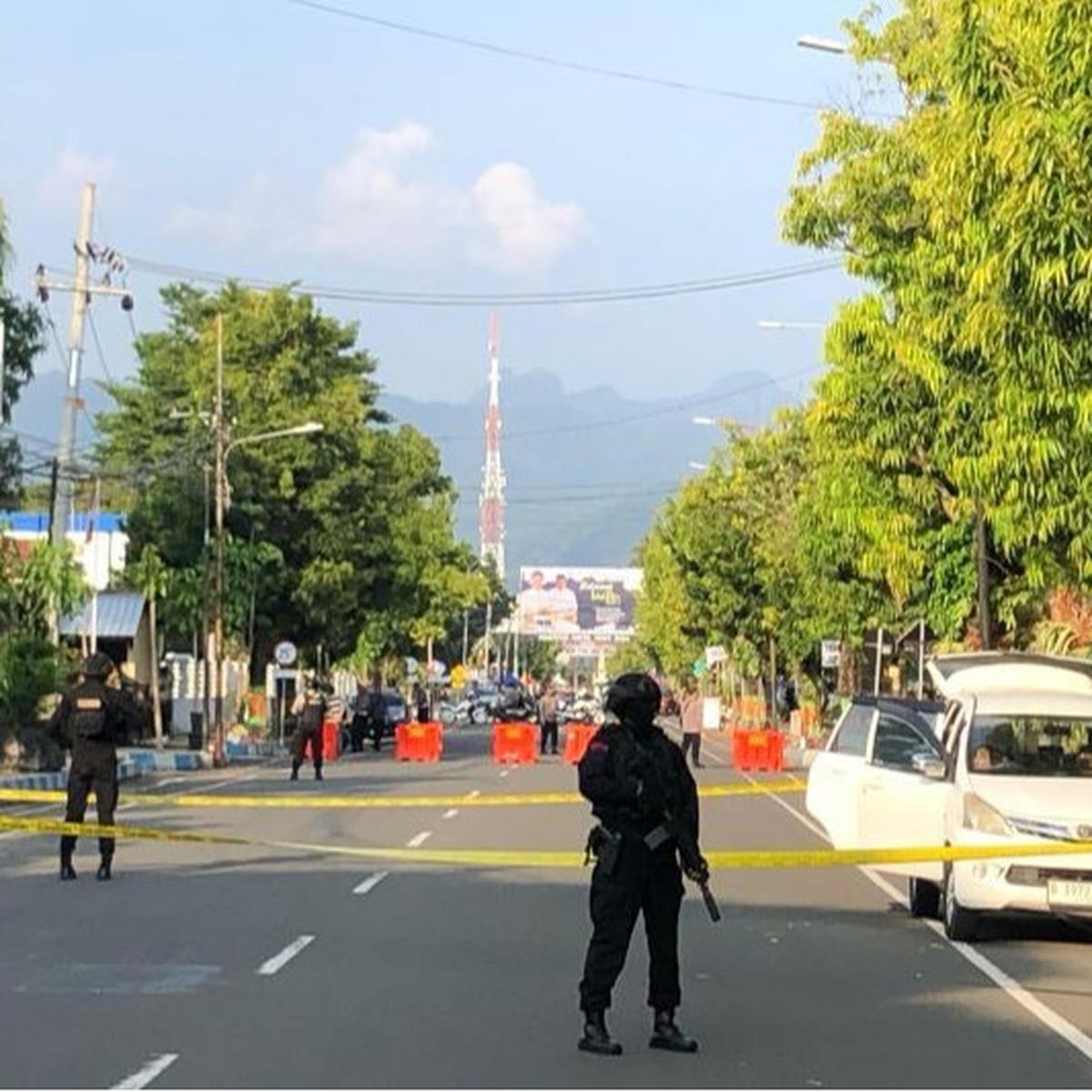 Densus 88 Siaga di Pacitan Usai Ancaman Bom, Dua Pria Terduga Pelaku Ditangkap