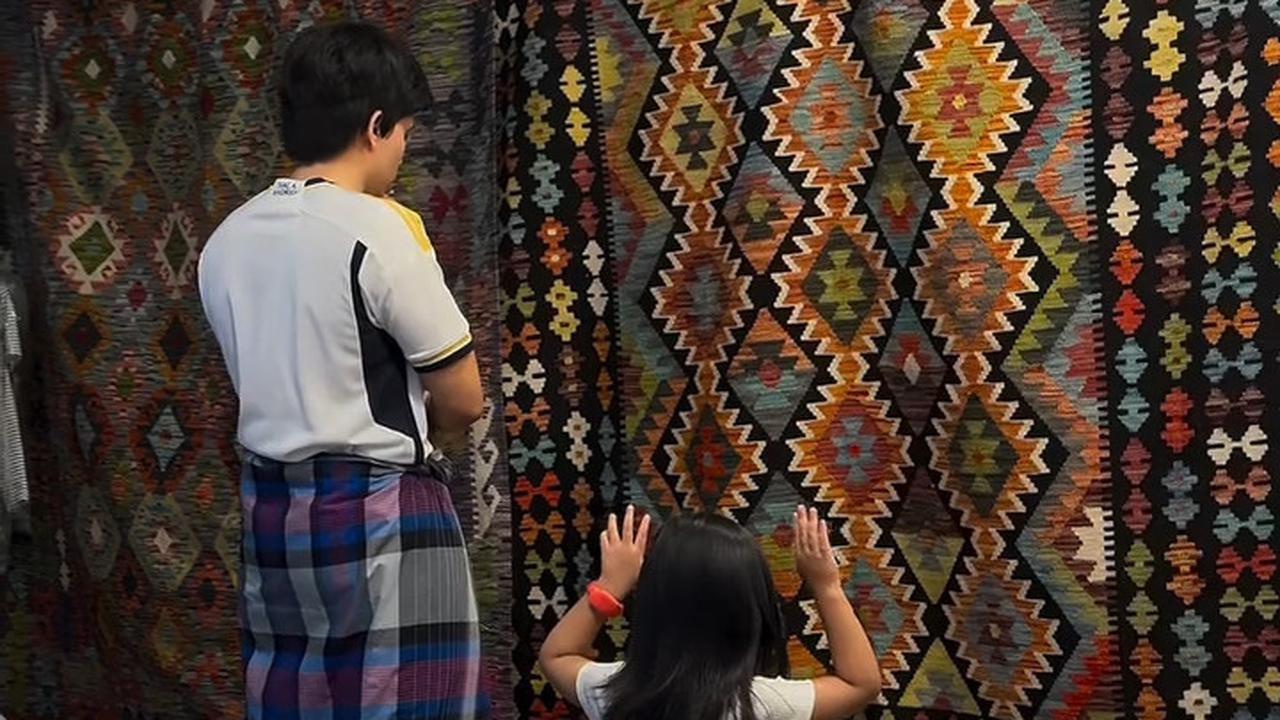 Potret Gemas Ameena Ikuti Gaya Atta Halilintar, Kebersamaan yang Jadi Sorotan Netizen