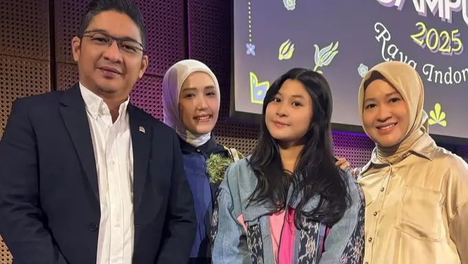 4 Anak Artis Berkompetisi Menjadi Finalis Gadis Sampul 2025 salah satunya putri Pasha Ungu. [@okieagustina_]