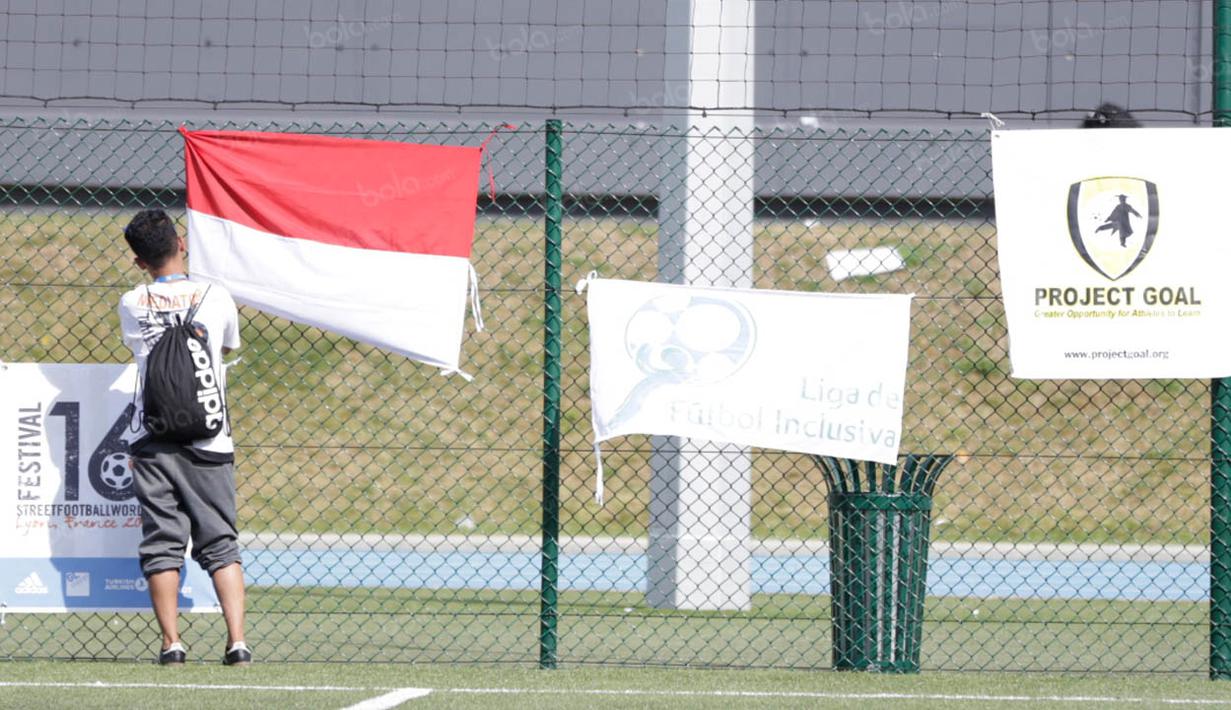 Ada perwakilan Indonesia pada turnamen yang diadakan oleh UEFA ini untuk memeriahkan Piala Eropa 2016. (Bola.com/Vitalis Yogi Trisna)