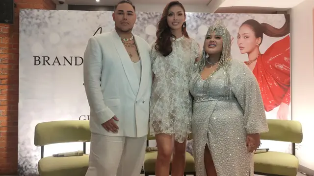 Miss Grand Indonesia 2022, Andina Julie kembali merilis karya terbarunya berjudul 'Aku Ingin Jatuh Cinta setelah sukses dengan Mahkotaku
