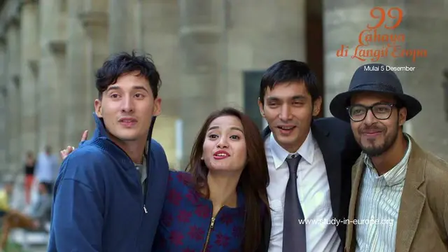 99 Cahaya di Langit Eropa